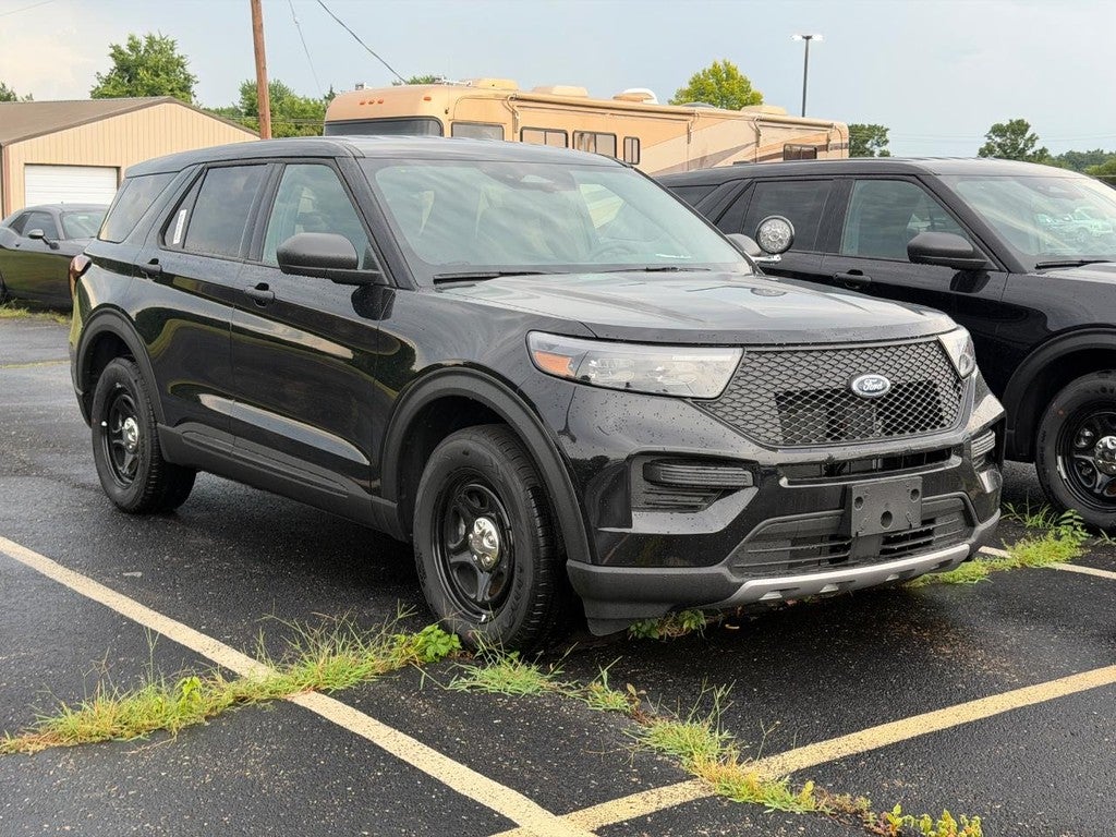 2026 Ford Explorer Police in Agate Black — front three-quarter view