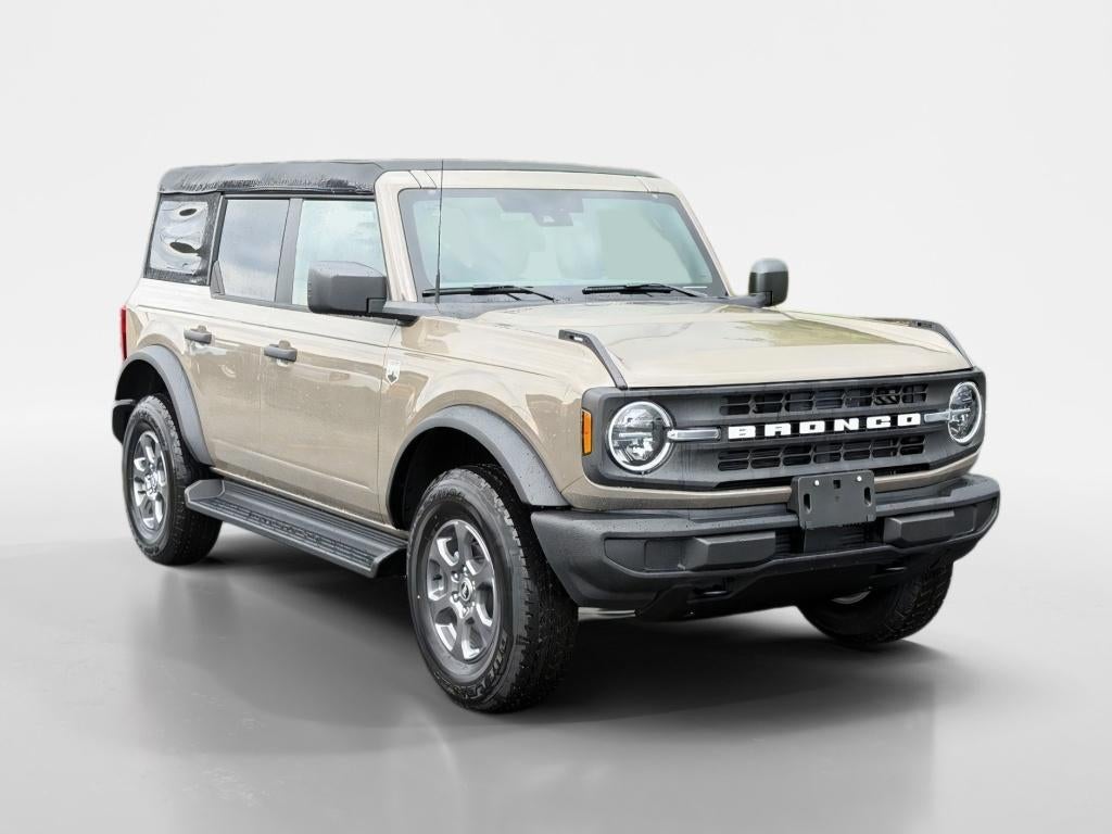 2026 Ford Bronco Big Bend in Marsh Gray — front three-quarter view