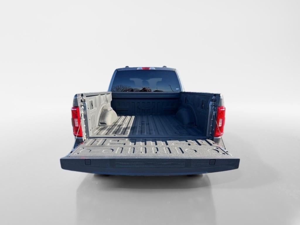 2022 Ford F-150 — detail view