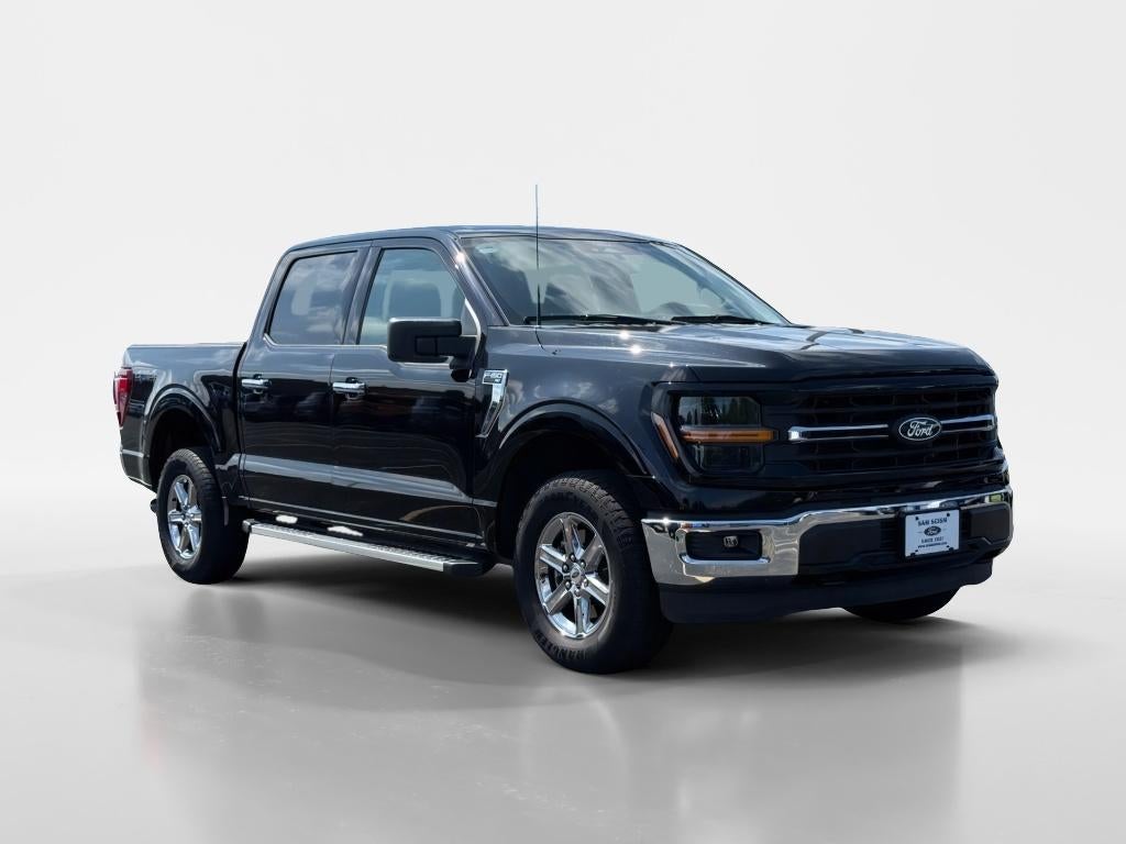 2025 Ford F-150 XLT in Agate Black Metallic — front three-quarter view