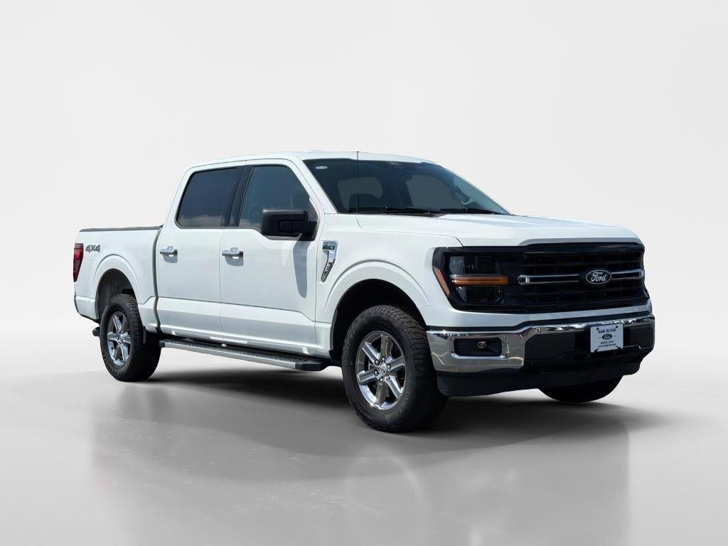 2025 Ford F-150 XLT in Oxford White — front three-quarter view